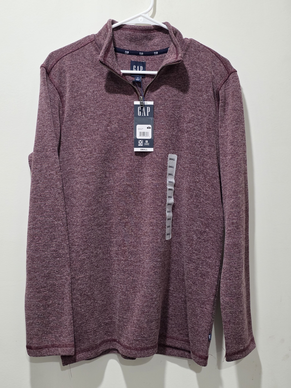 GAP Men’s Quarter-Zip Pullover - Burgundy Heather